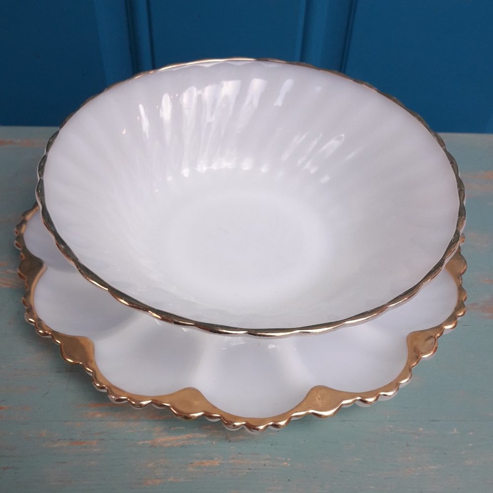 Milk Glass Bowl Egg Dish Set Gold Rimmed Vintage Fire King White Anchor Hocking - Picture 13 of 16